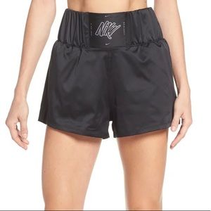 Nike Knockout Womens Dri-Fit Shorts Black Size XS